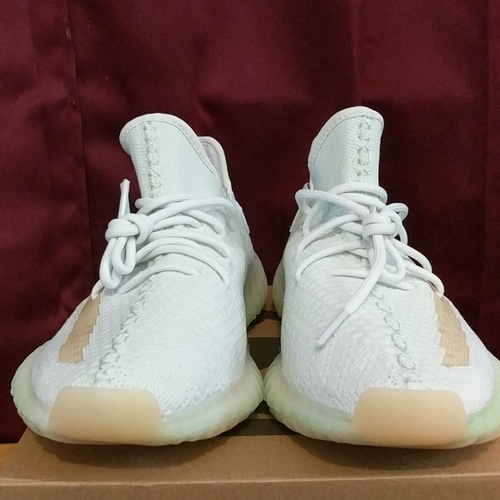 Hyperspace Yeezy